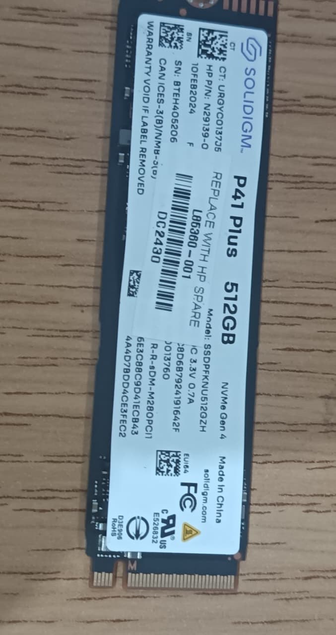 Solidigm P41 Plus 512GB NVMe SSD